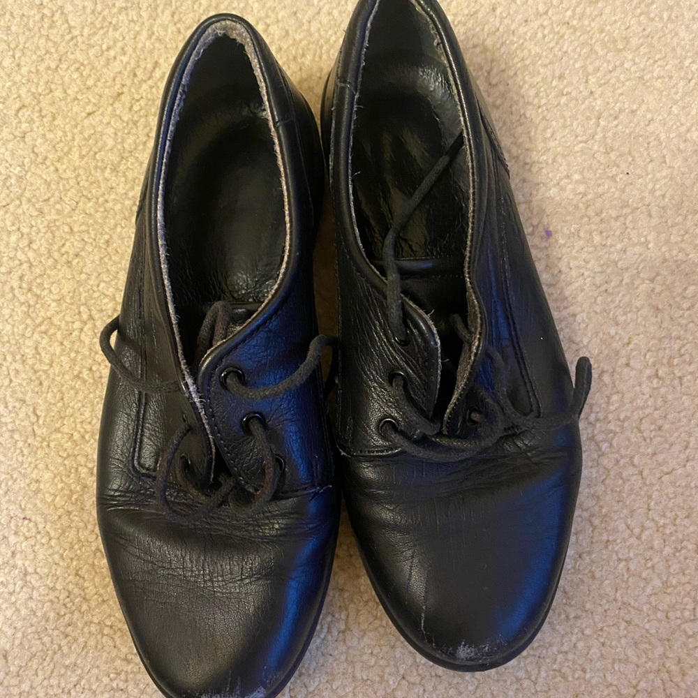Ecco women’s size 6  black shoes ( European size is 35)
